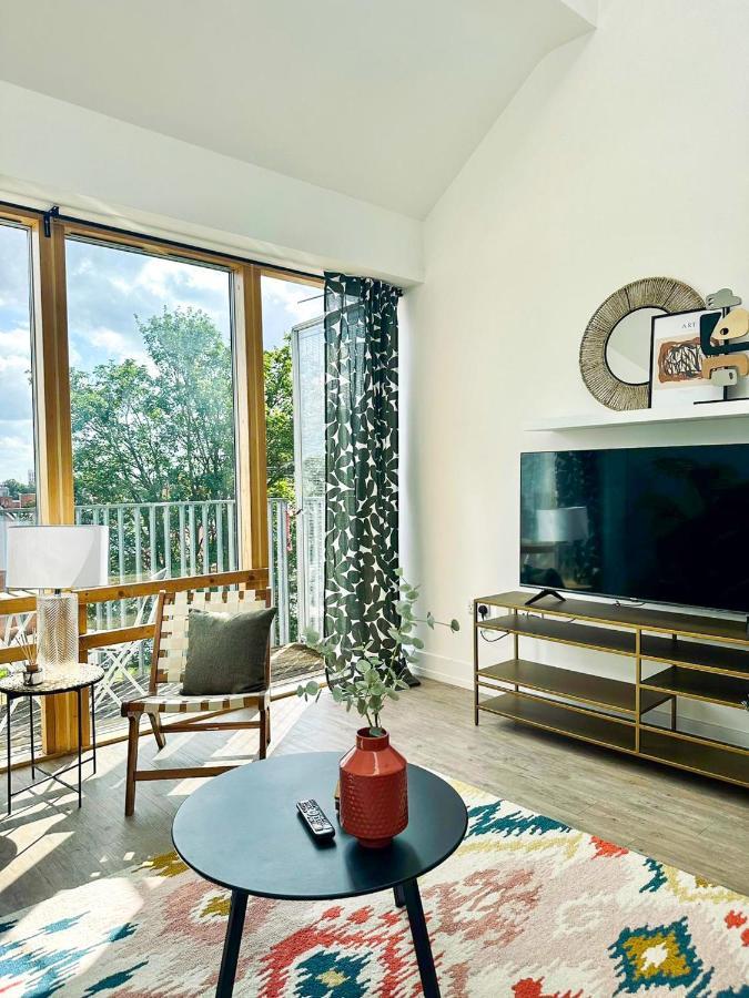 Coventry Large 4-Bed Townhouse By Empower Homes Εξωτερικό φωτογραφία
