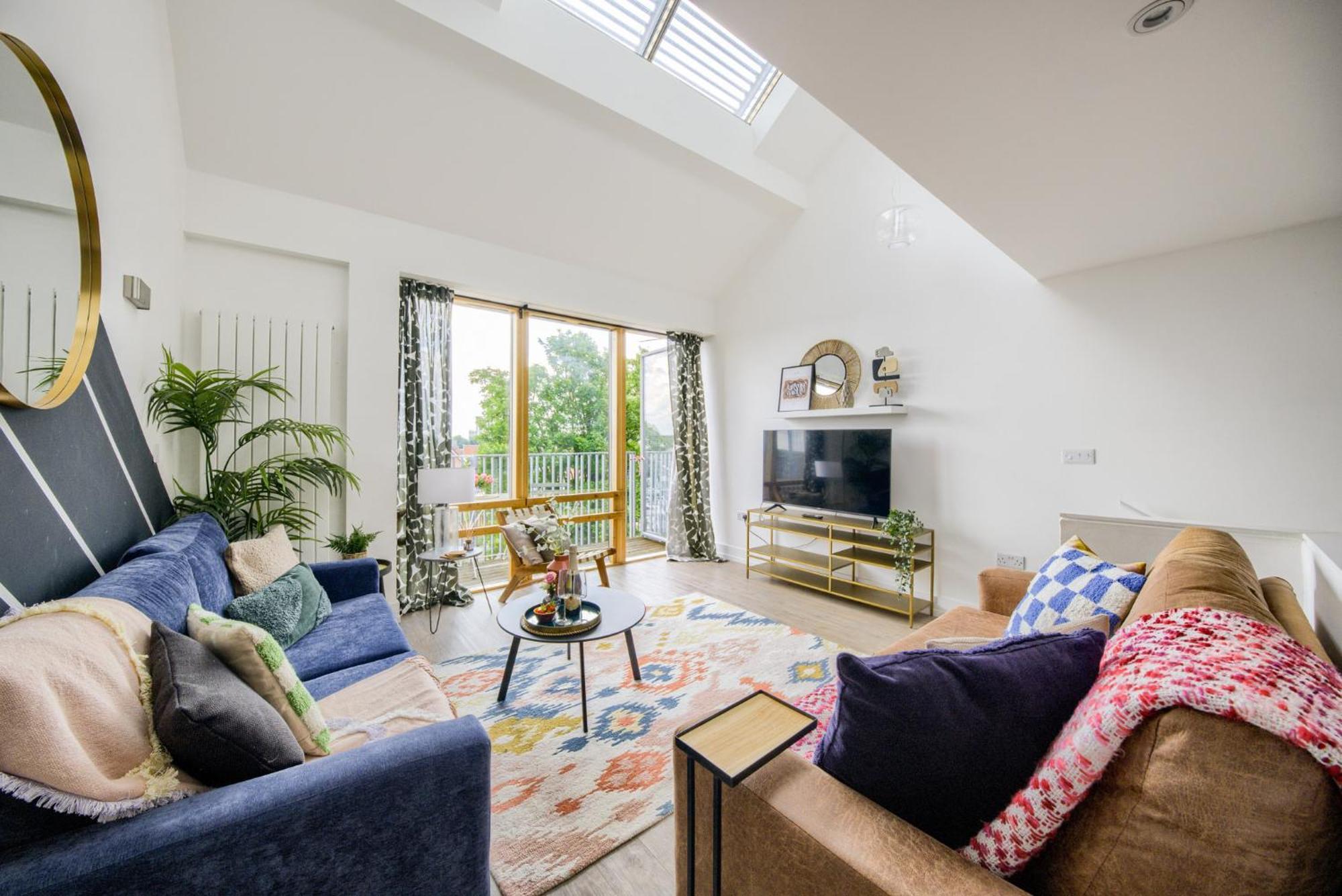 Coventry Large 4-Bed Townhouse By Empower Homes Εξωτερικό φωτογραφία