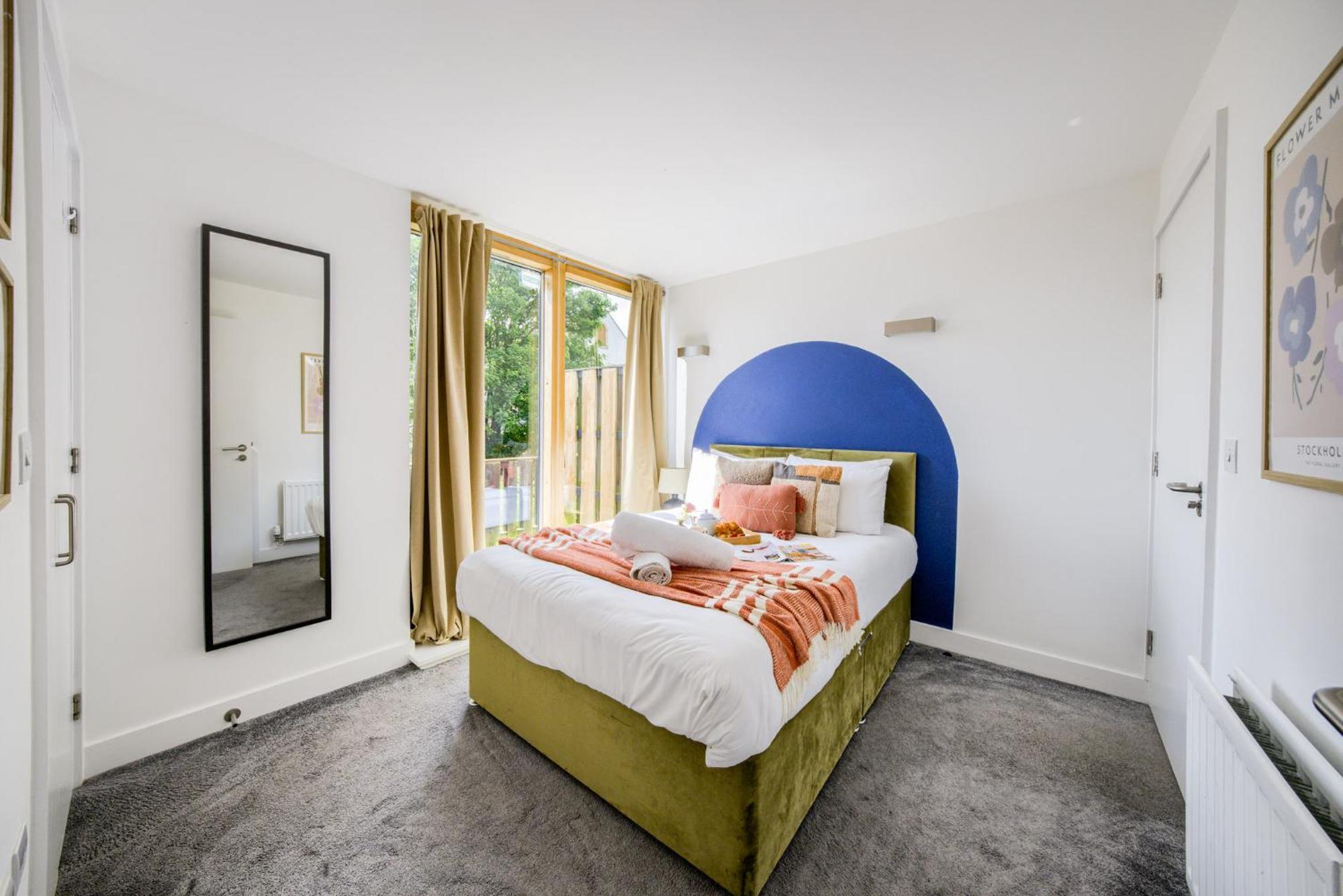 Coventry Large 4-Bed Townhouse By Empower Homes Εξωτερικό φωτογραφία